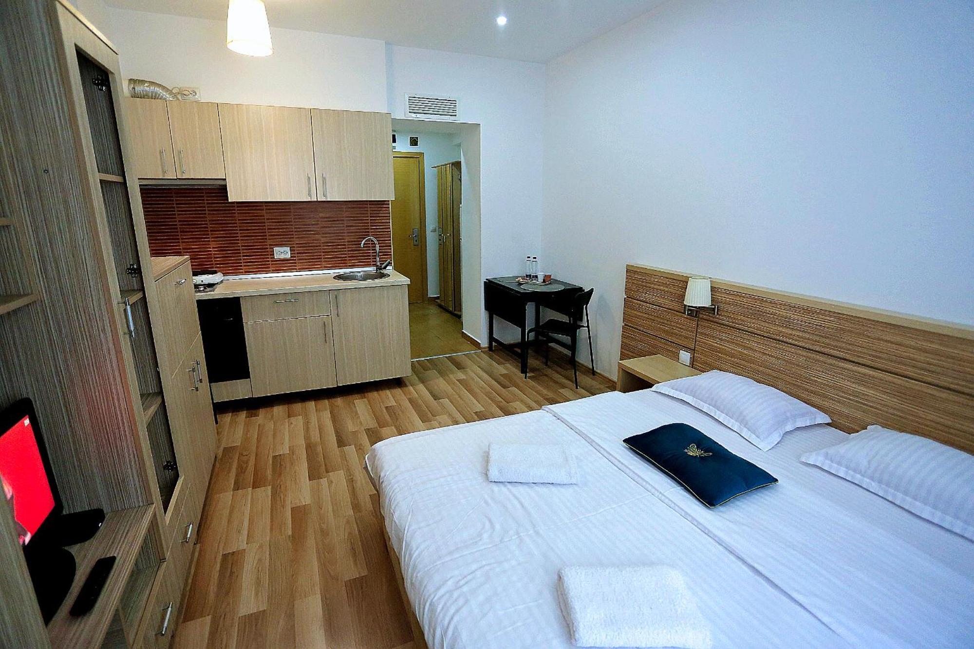 Cataleya Suites Aparthotel Bucarest Exterior foto